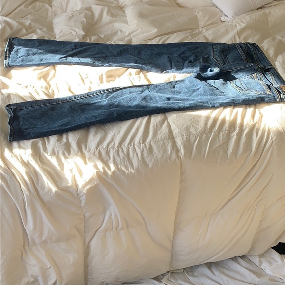 American Eagle Jeans - Picture 2 of 4